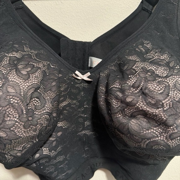 Women’s Cacique plus sized floral black bra and pantie set - Picture 2 of 6